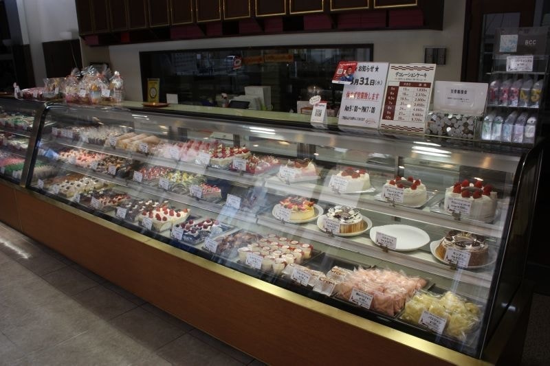 パリジャン富吉店