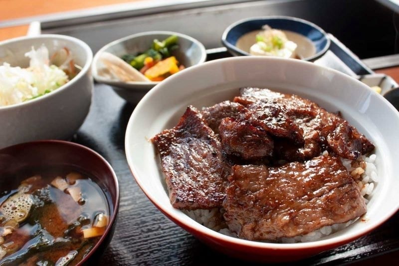 炭焼焼肉 サヤ川