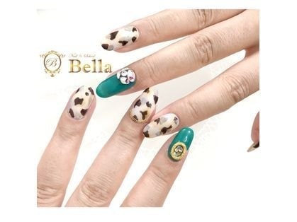 Nail & School Bella